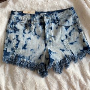 acid washed distressed shorts 27